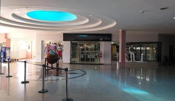 Golden Dolphin Grand - 8 Pessoas - 7 Adultos E 1 Crianca Ate 5 Anos-golden Dolphin Grand - Netflix Incluso